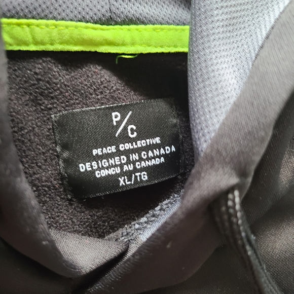 We The North Raptors Hoodie - Picture 8 of 10